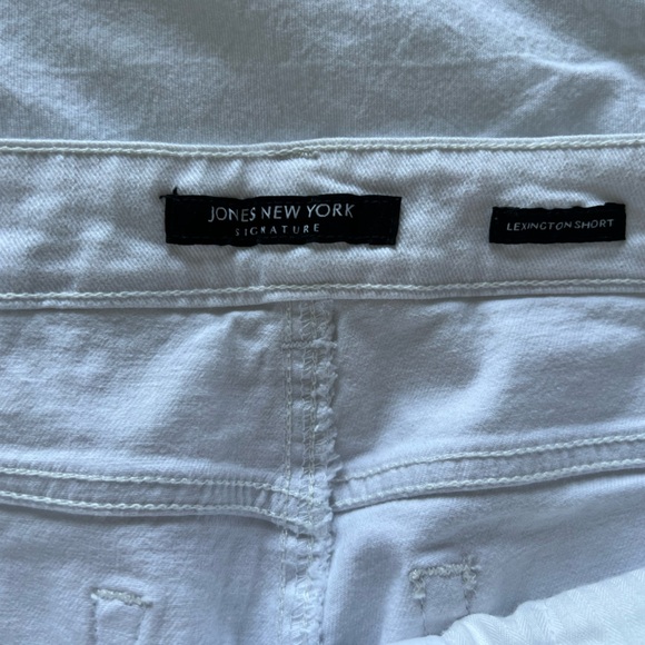 Jones New York White Women's Bermuda Shorts - Picture 3 of 5